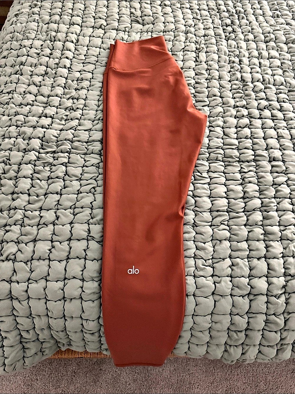 Alo airlift high waisted 7/8 Leggings Orange Size Large Like New